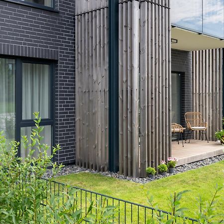 D33 Vilnius - Brand New Luxury Apartment With Terrace, Garden, Ac And Parking Екстер'єр фото